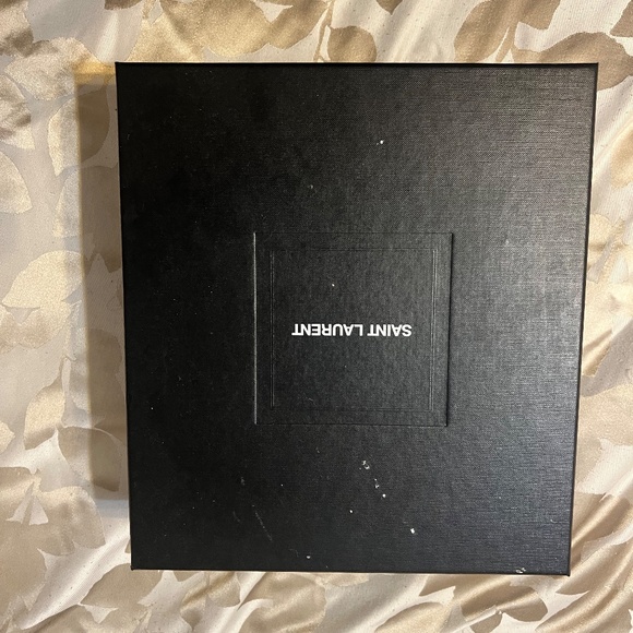 YSL - Picture 6 of 6